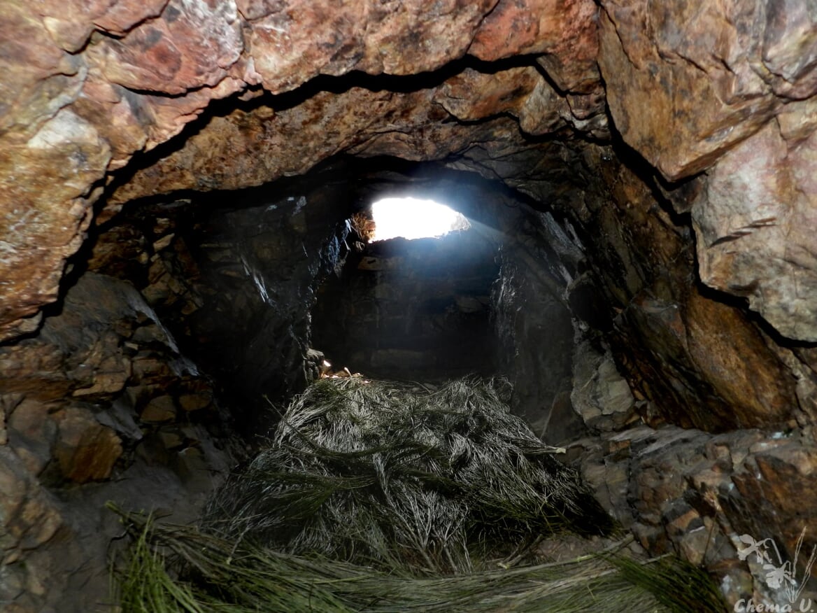 Uno de los túneles de Peña Morquera