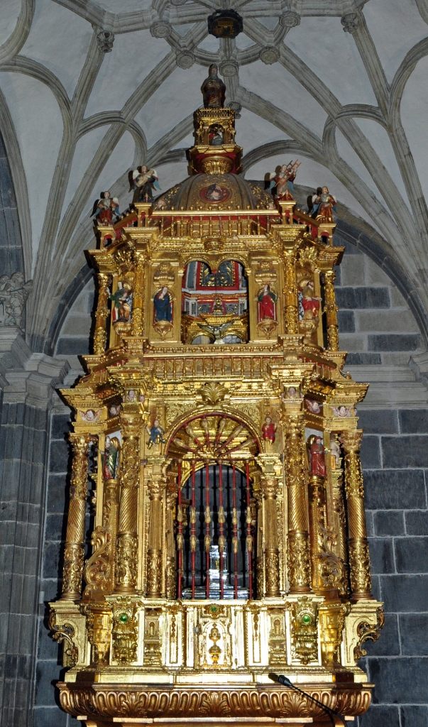 Tabernáculo del Lignum Crucis.
