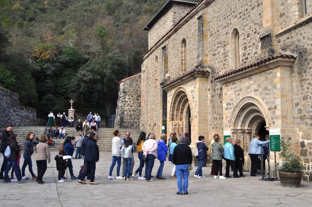 Promonumenta visita Santo Toribio de Liébana en su año jubilar