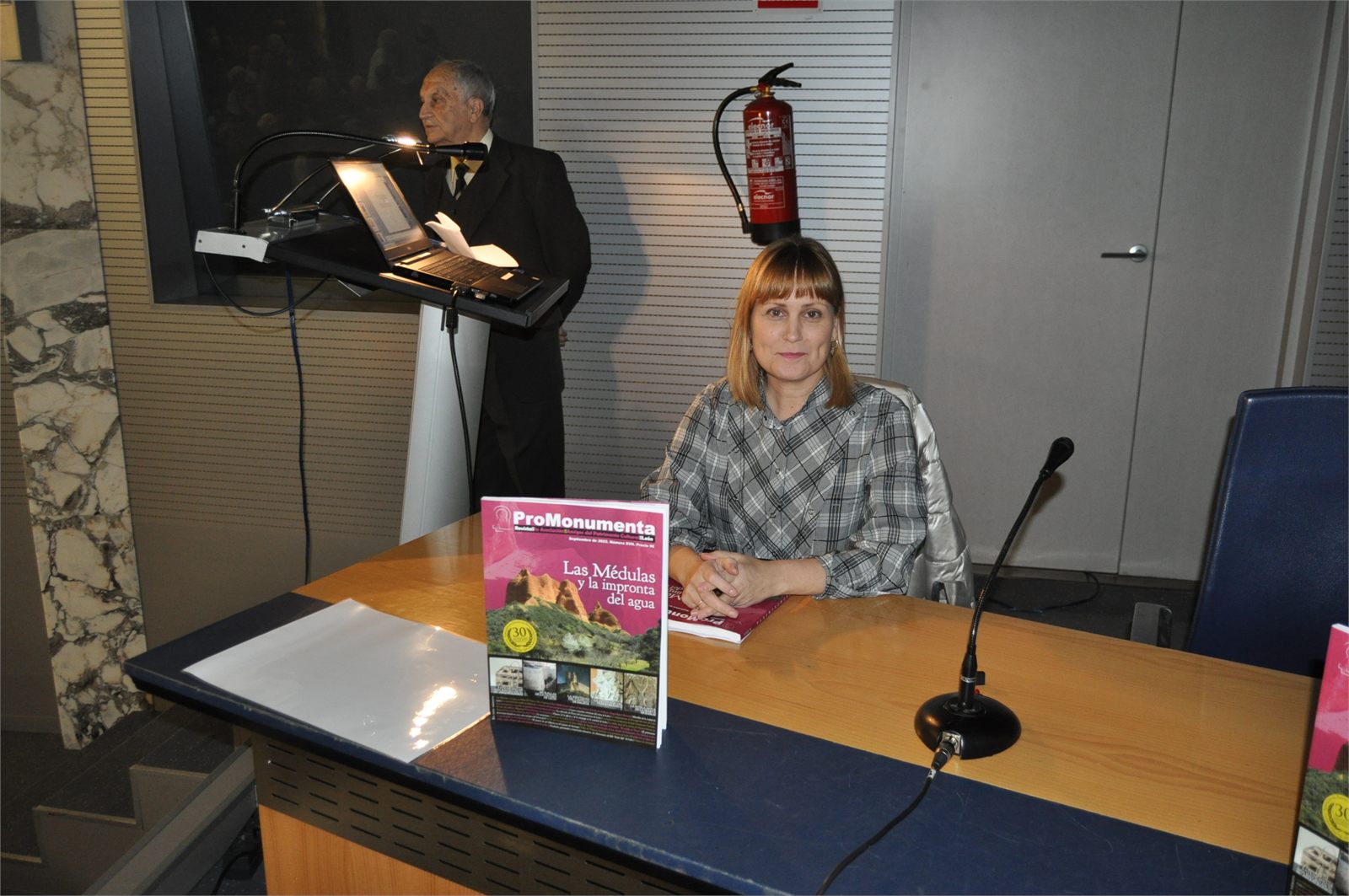 Promonumenta presenta su revista del XXX aniversario de la asociación