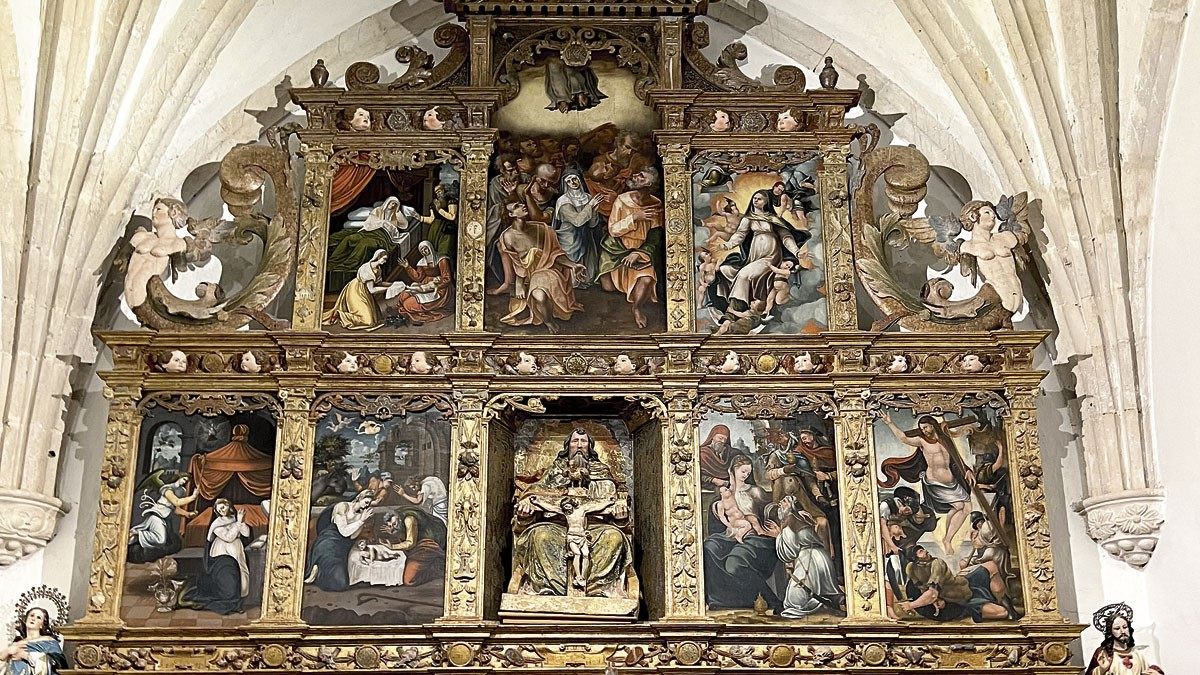 «A lo largo de 76 kilómetros siguiendo el río Cea, se va desarrollando la interesantísima ruta de diez pueblos, con sus respectivos retablos renacentistas y tabernáculos de exquisita talla» (Marina Sánchez, Junta Directiva de Promonumenta)